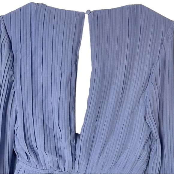 NWT Lulus XS Blue Pleated Long Sleeve Romper Women's Romper - Picture 10 of 13